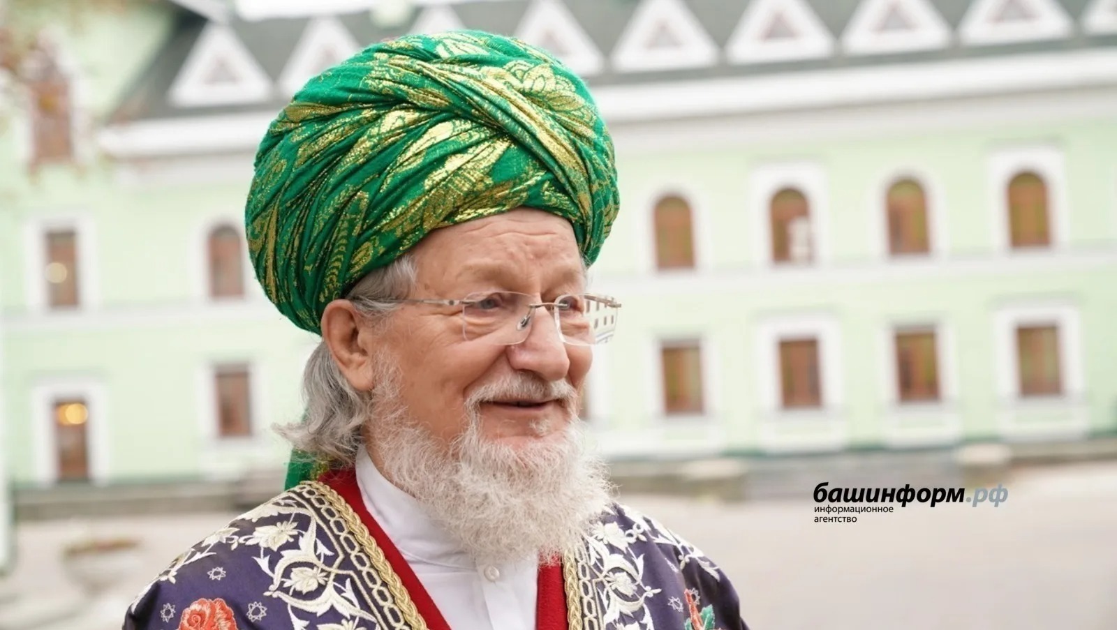 Талгат Таджуддин вошел в новый состав Совета РФ по религиозным объединениям