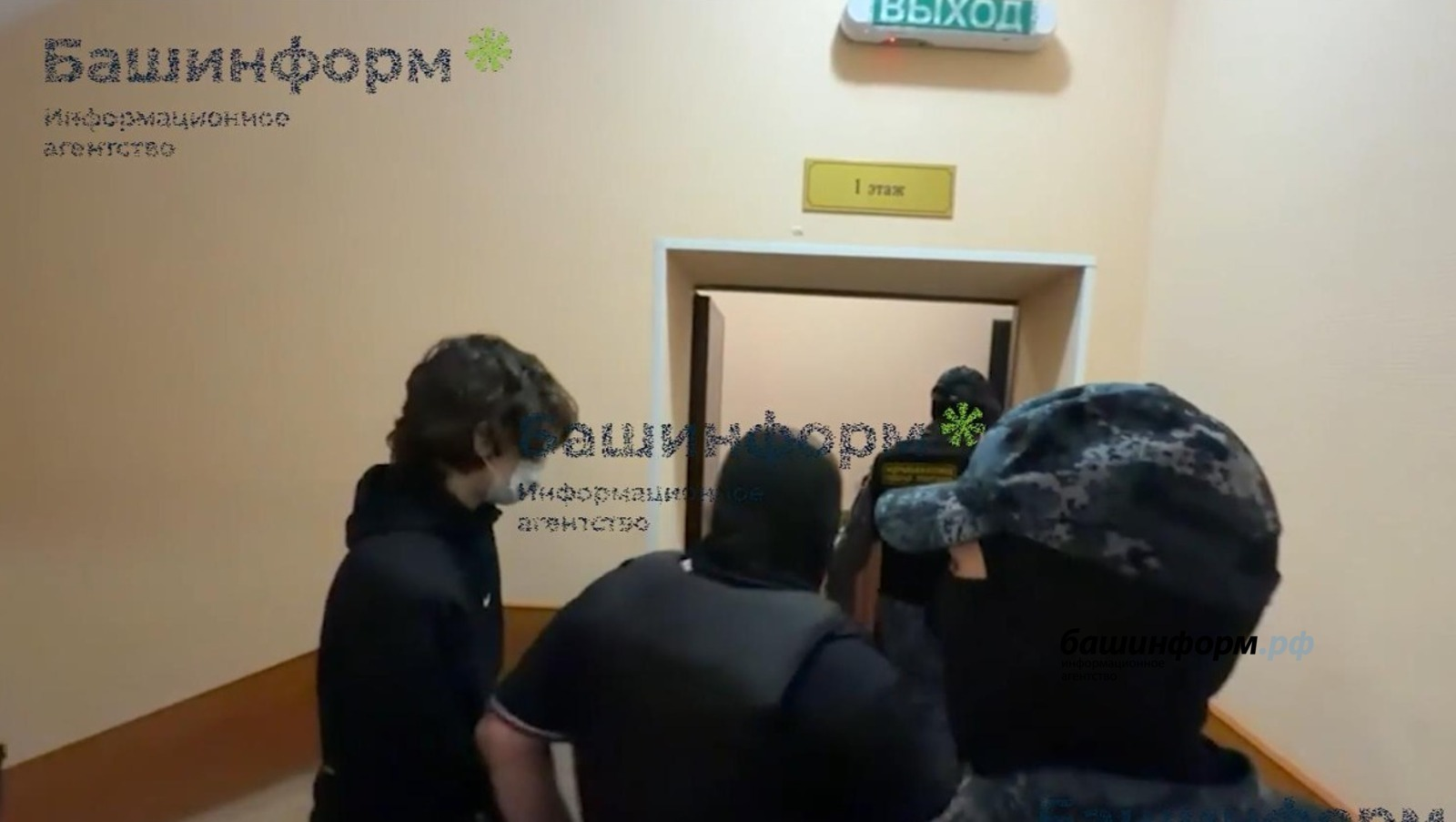 Напавший на школу в Башкирии подросток остался под домашним арестом