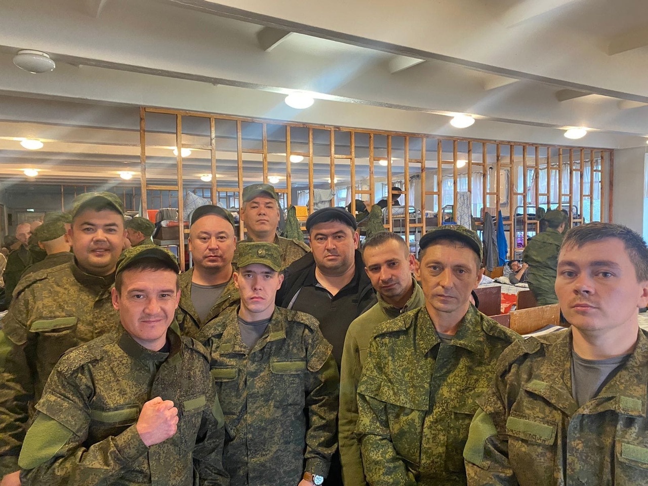 Глава Кугарчинского района Марат Искужин побывал в г.Пенза на месте боевого слаживания мобилизованных ребят