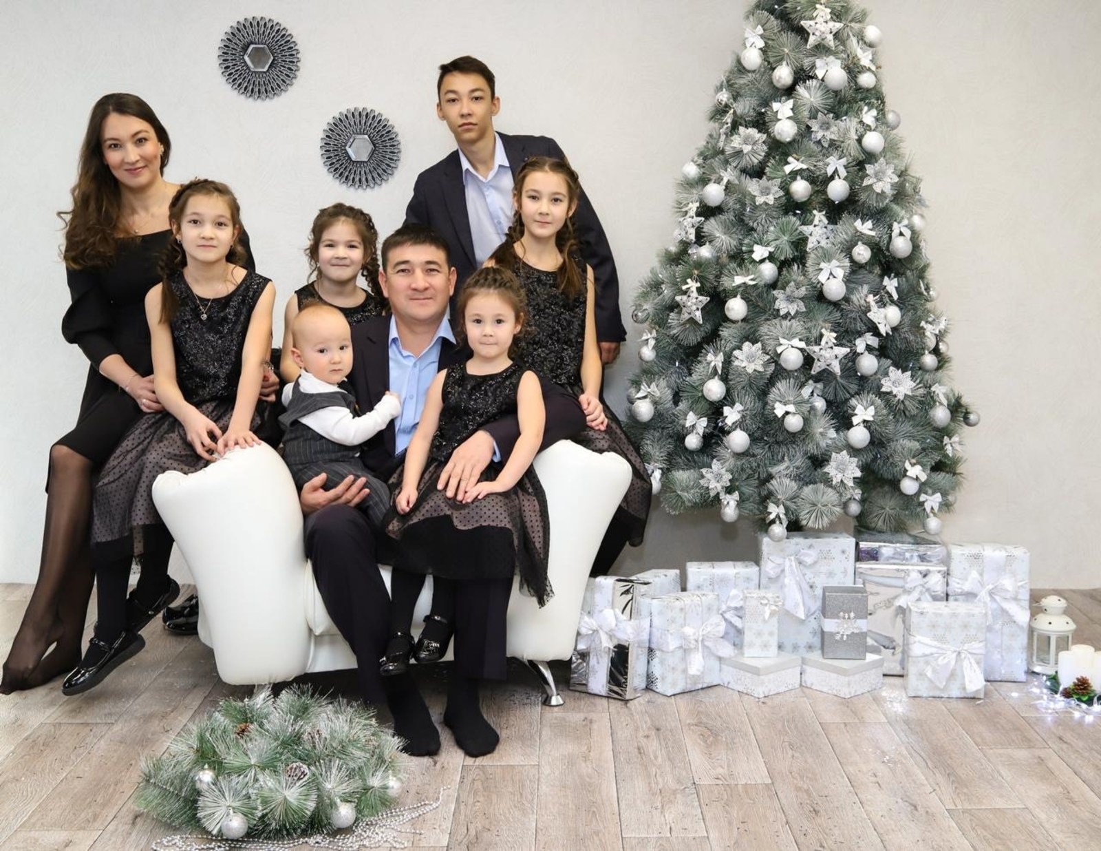 Создать свой мир, его оберегать…