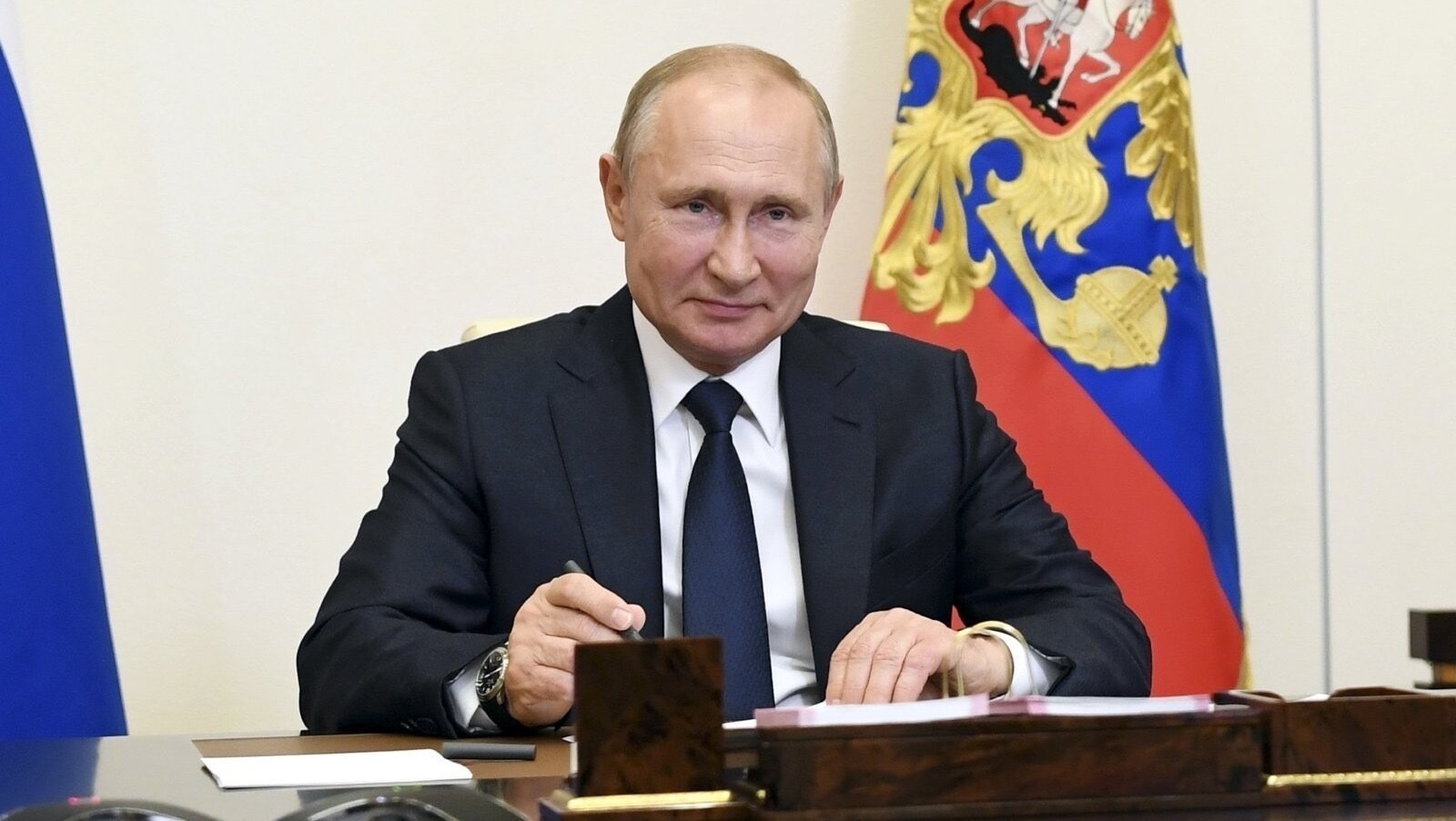 Президент России Владимир Путин сформировал команду своей администрации