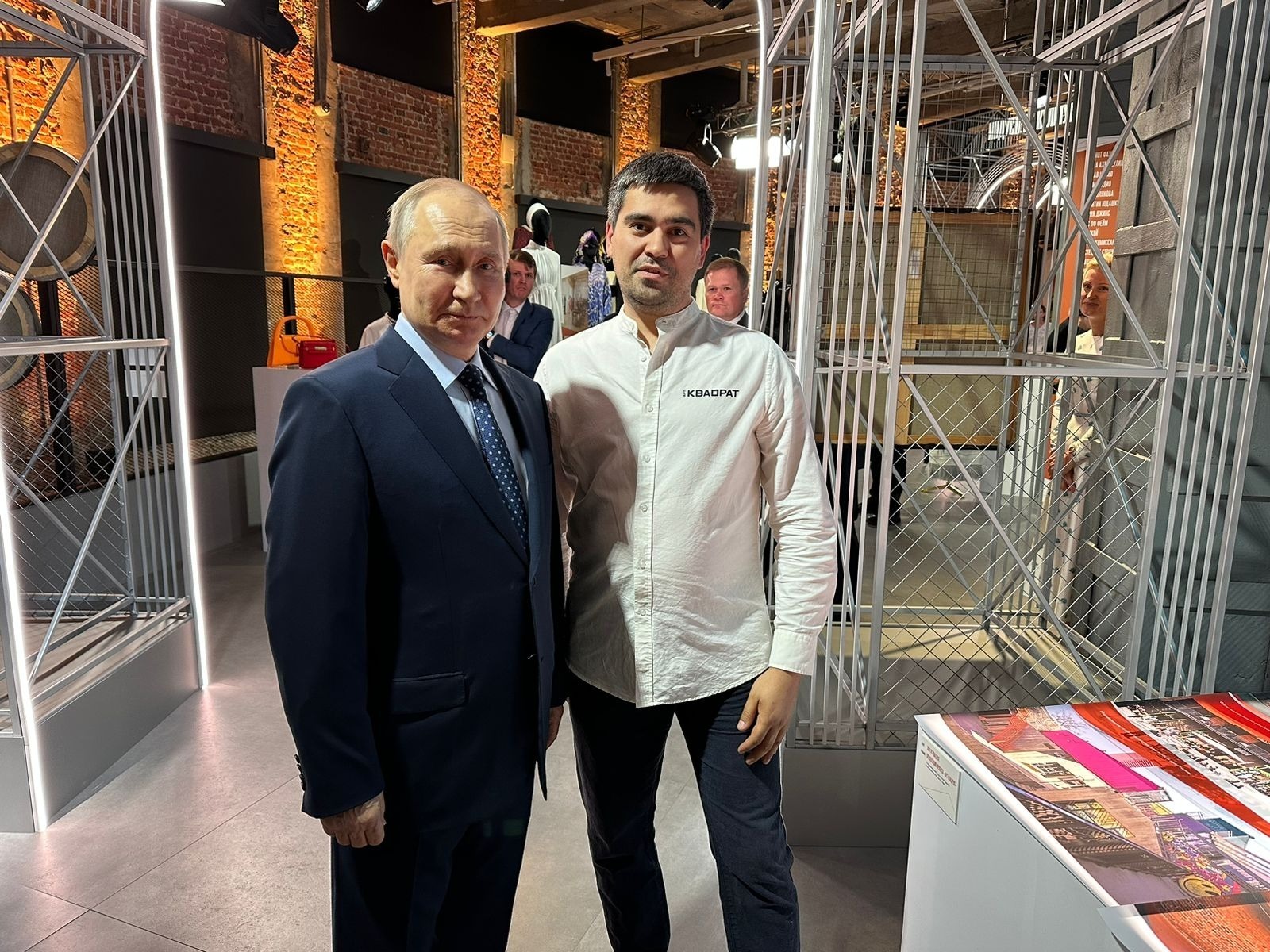 Владимир Путин ознакомился с  проектом уфимского «Арт-Квадрата»