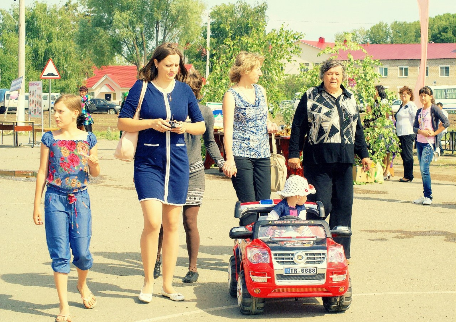 В Госдуме предложили снизить ставку по ипотеке до 0% на четвертого ребенка