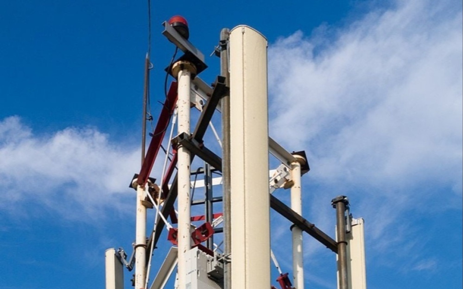 В районе Башкирии за два года обеспечили интернетом восемь посёлков