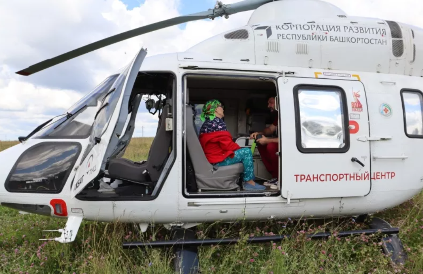 После парения в бане в Башкирии женщину на вертолете доставили в больницу