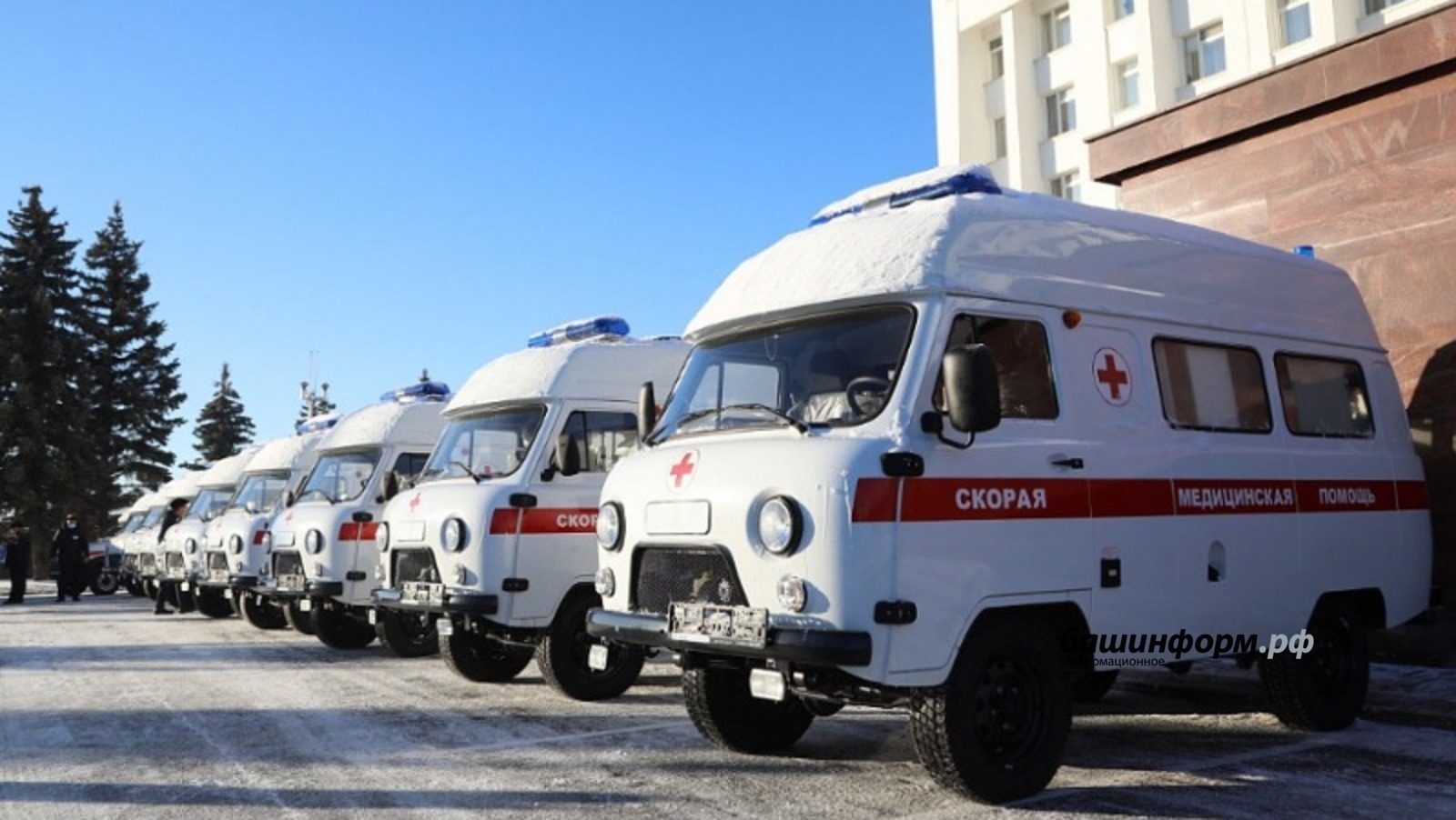 В Башкuрuu пополнuтся автопарк  школьных автобусов u скорой помощu