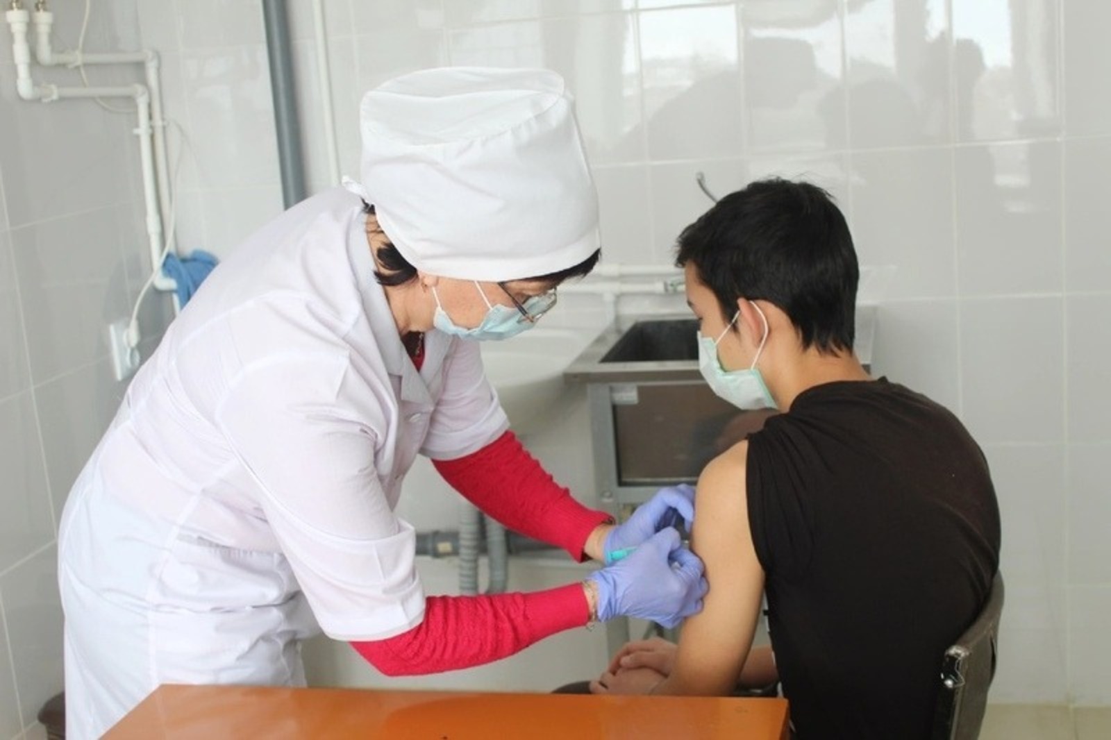 Как переносят вакцинацию от ковид-19  подростки Башкирии