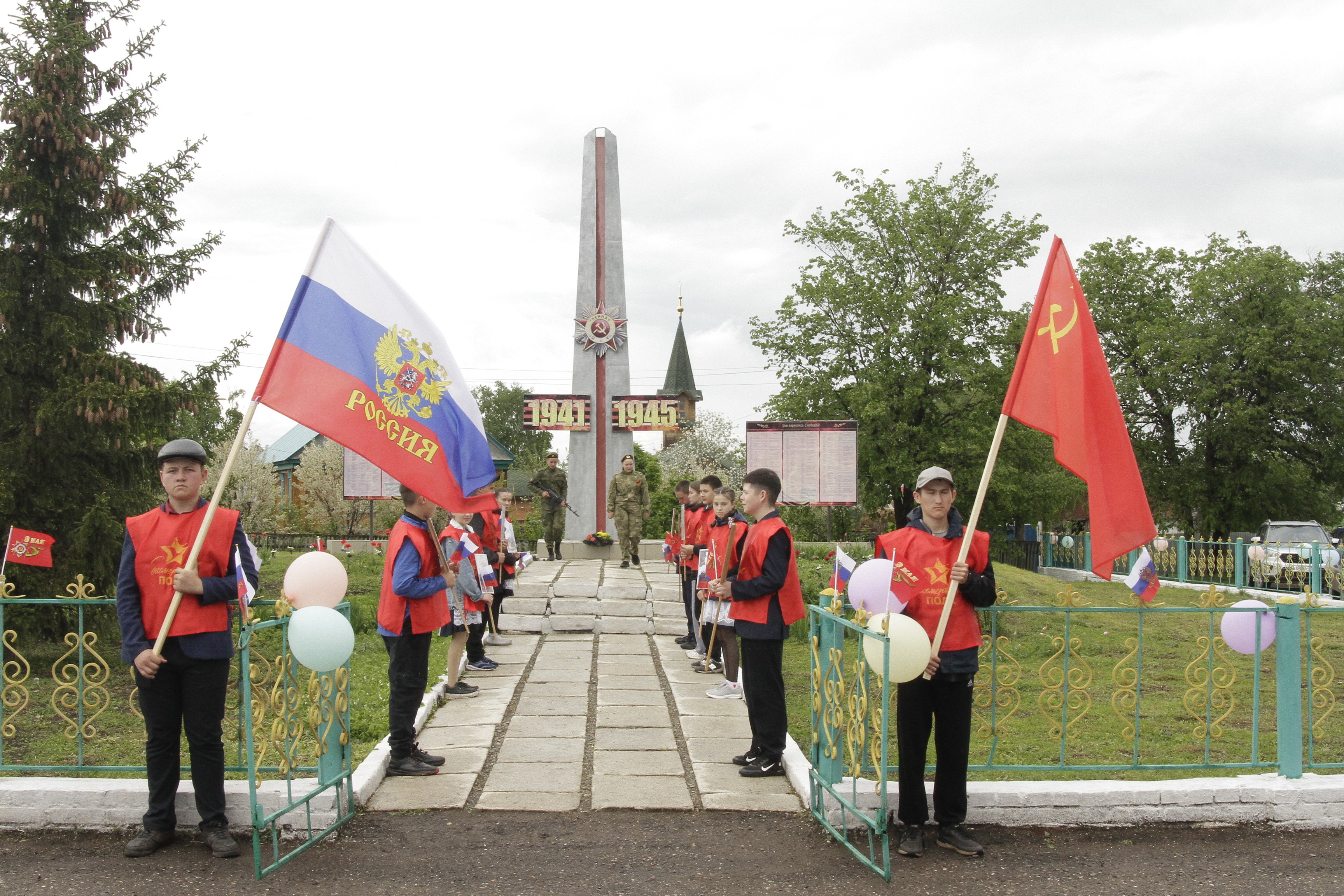 В Башкирии в День Победы открыли новый мемориал