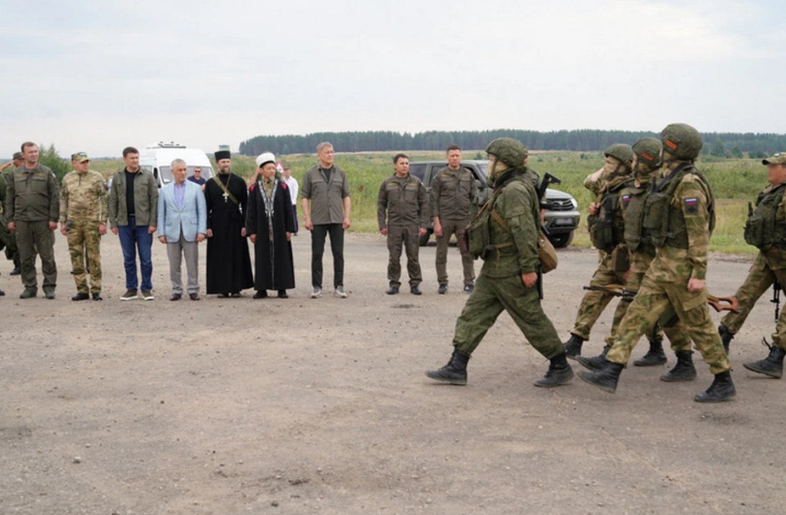 Как добровольческие батальоны из Башкирии проходят подготовку перед отправкой на Украину