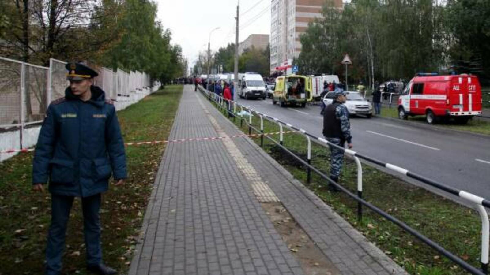 Число жертв стрельбы в школе в Ижевске возросло до 13 человек