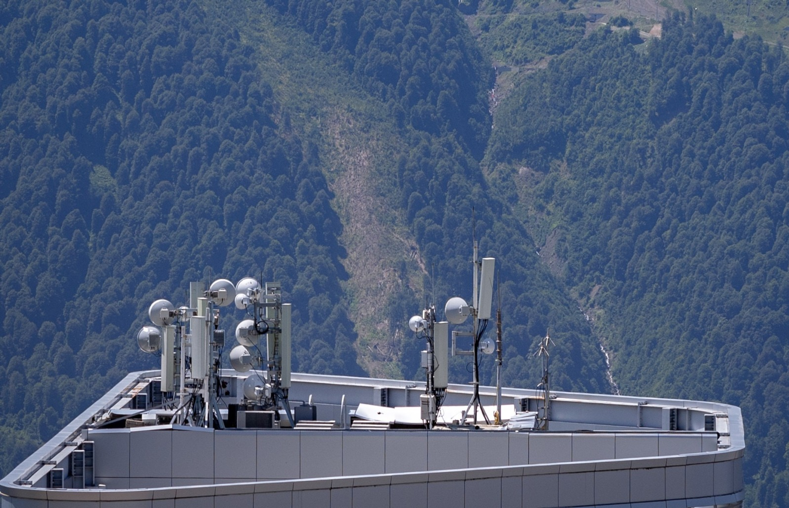 В СНТ и селах Башкирии расширили покрытие 4G-сетей