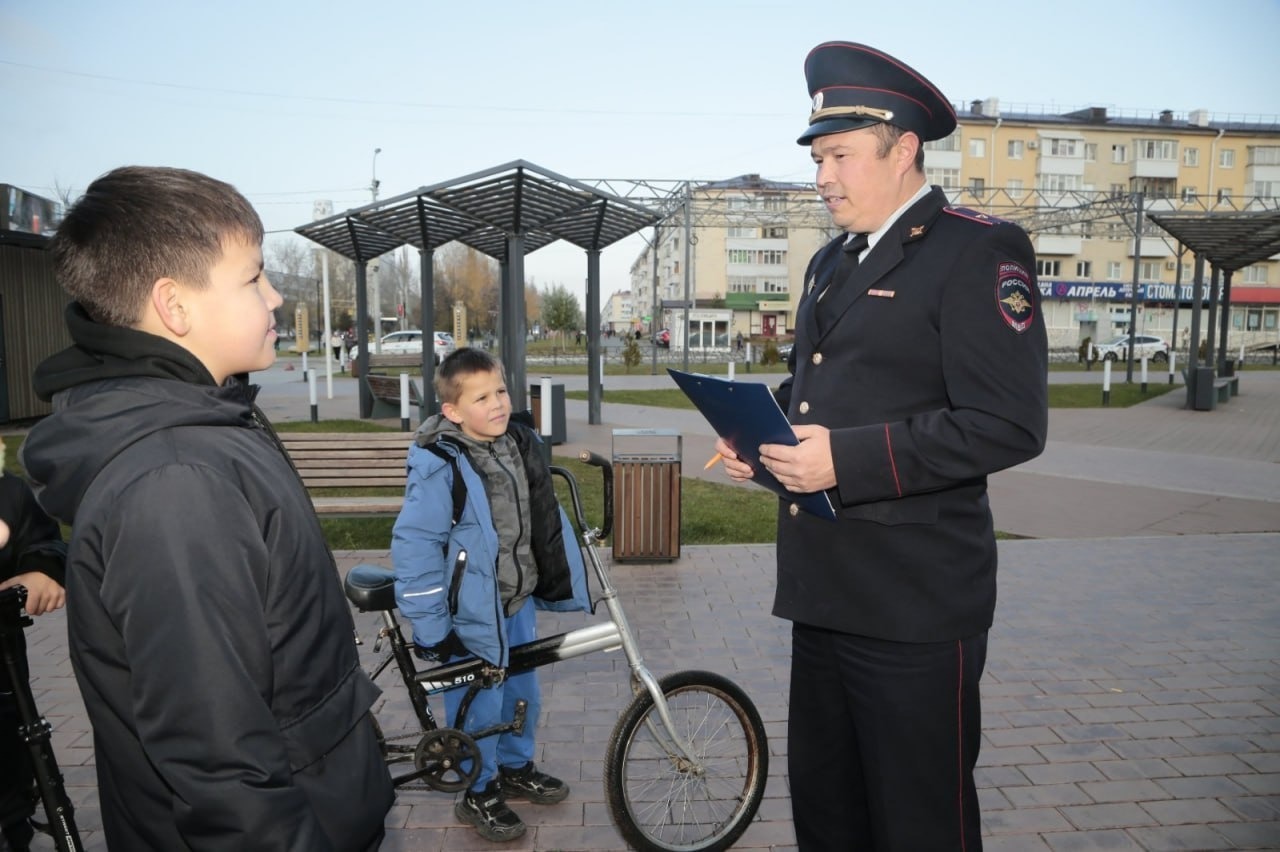 Поддержим майора полиции из Башкирии в конкурсе "Народный участковый-2025"