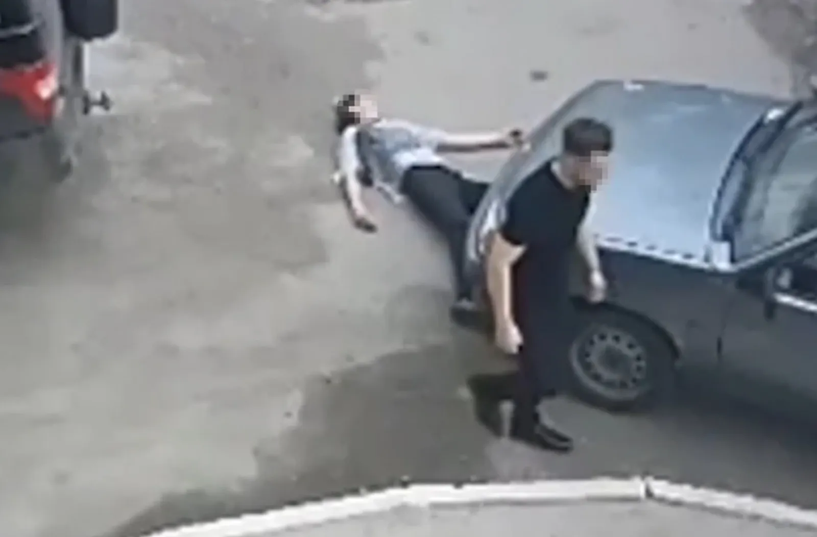 В Башкирии отец двоих детей скончался после удара в голову от курьера