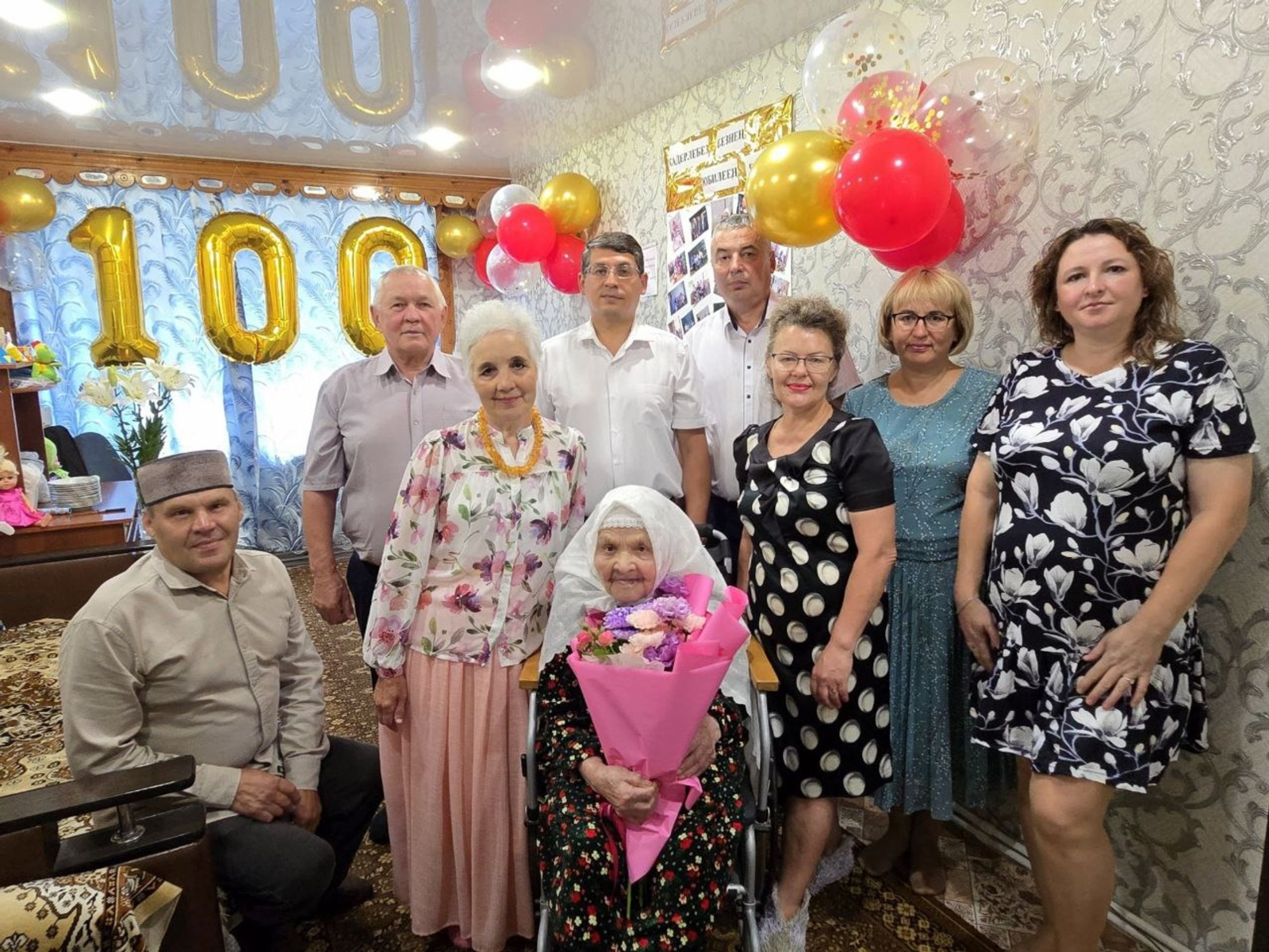 Жительницу Башкирии Хабиру Гимазову поздравил Владимир Путин с 100-летием