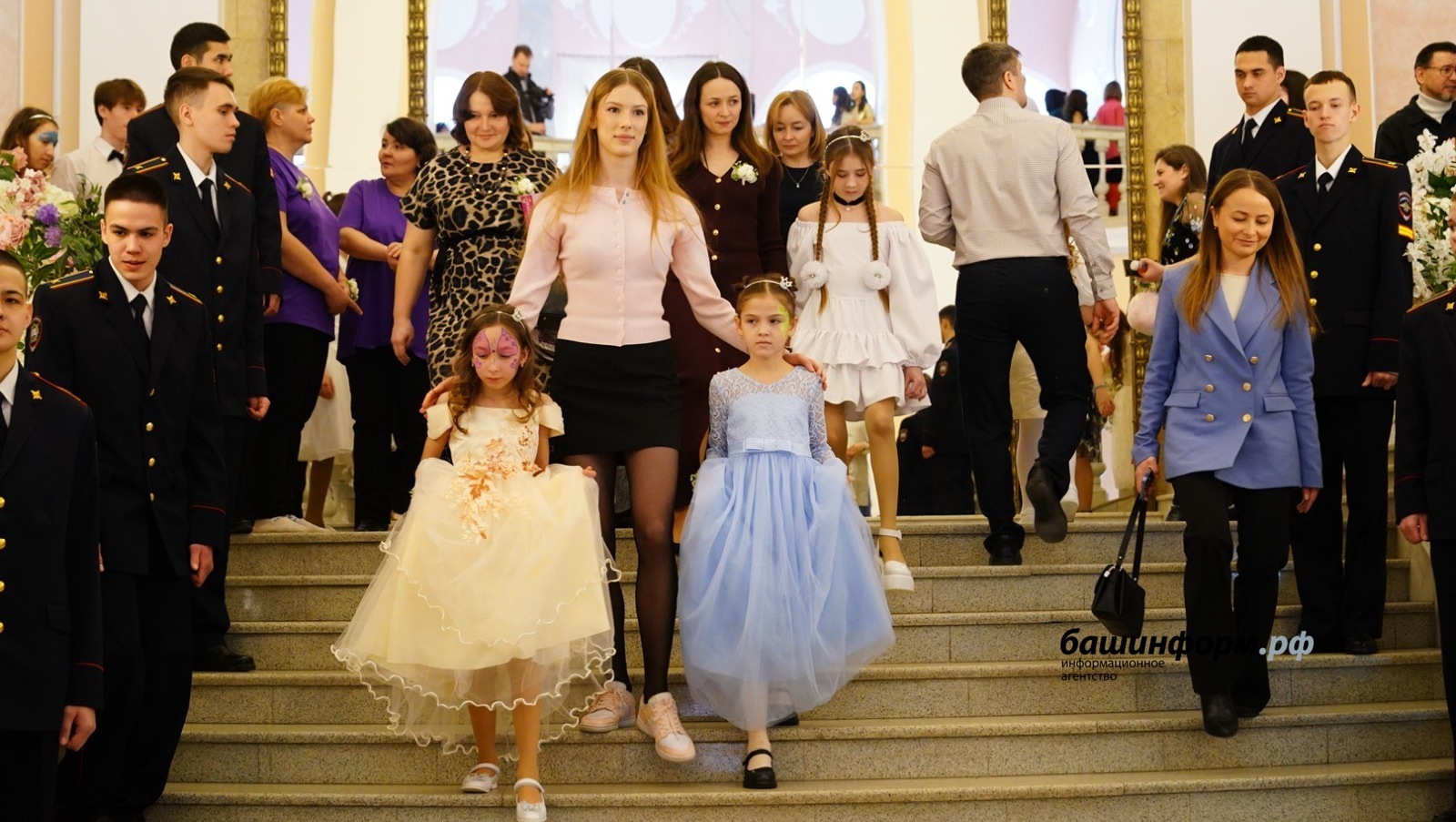 В Уфе седьмой раз прошел «Бал маленьких принцесс»