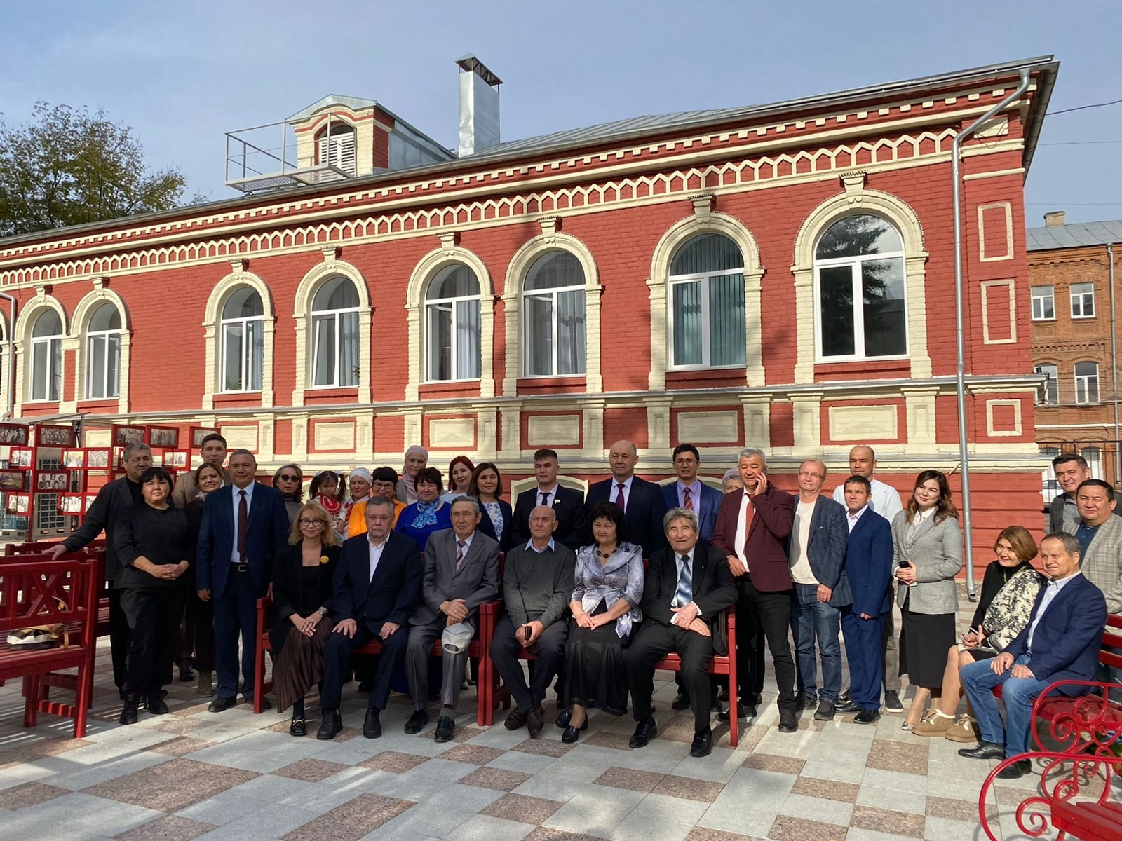 Союзы писателей и журналистов Башкирии провели круглый стол «В единстве – сила»