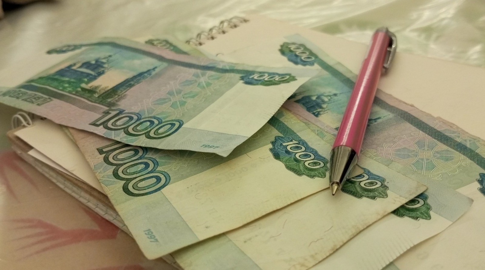 Некоторые пенсионеры уже в апреле получат солидную надбавку