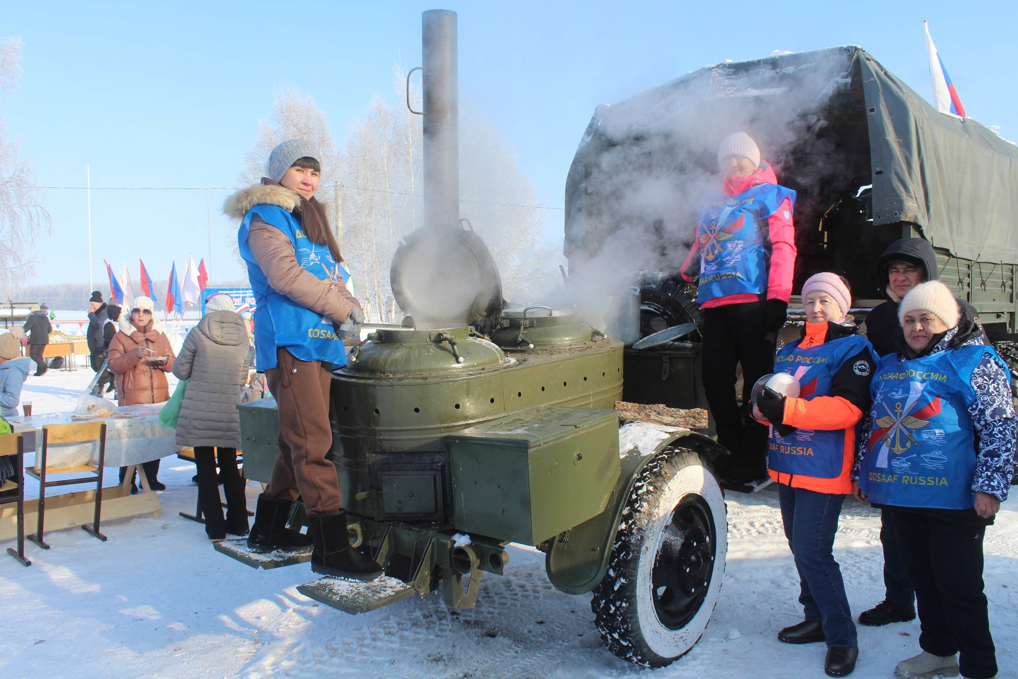 Стремился к победе и стар, и млад
