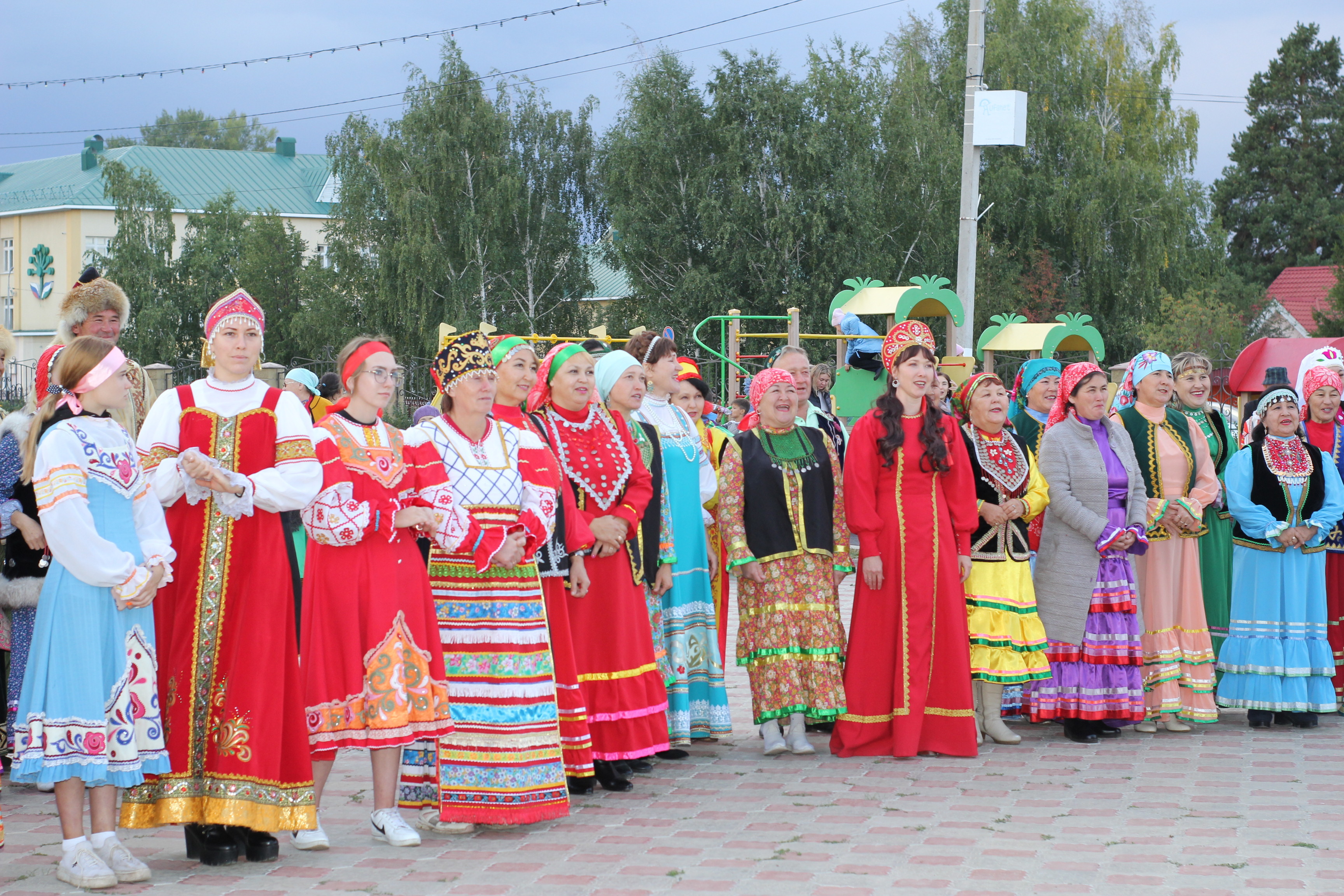 В Кугарчинском районе отметили День национального костюма