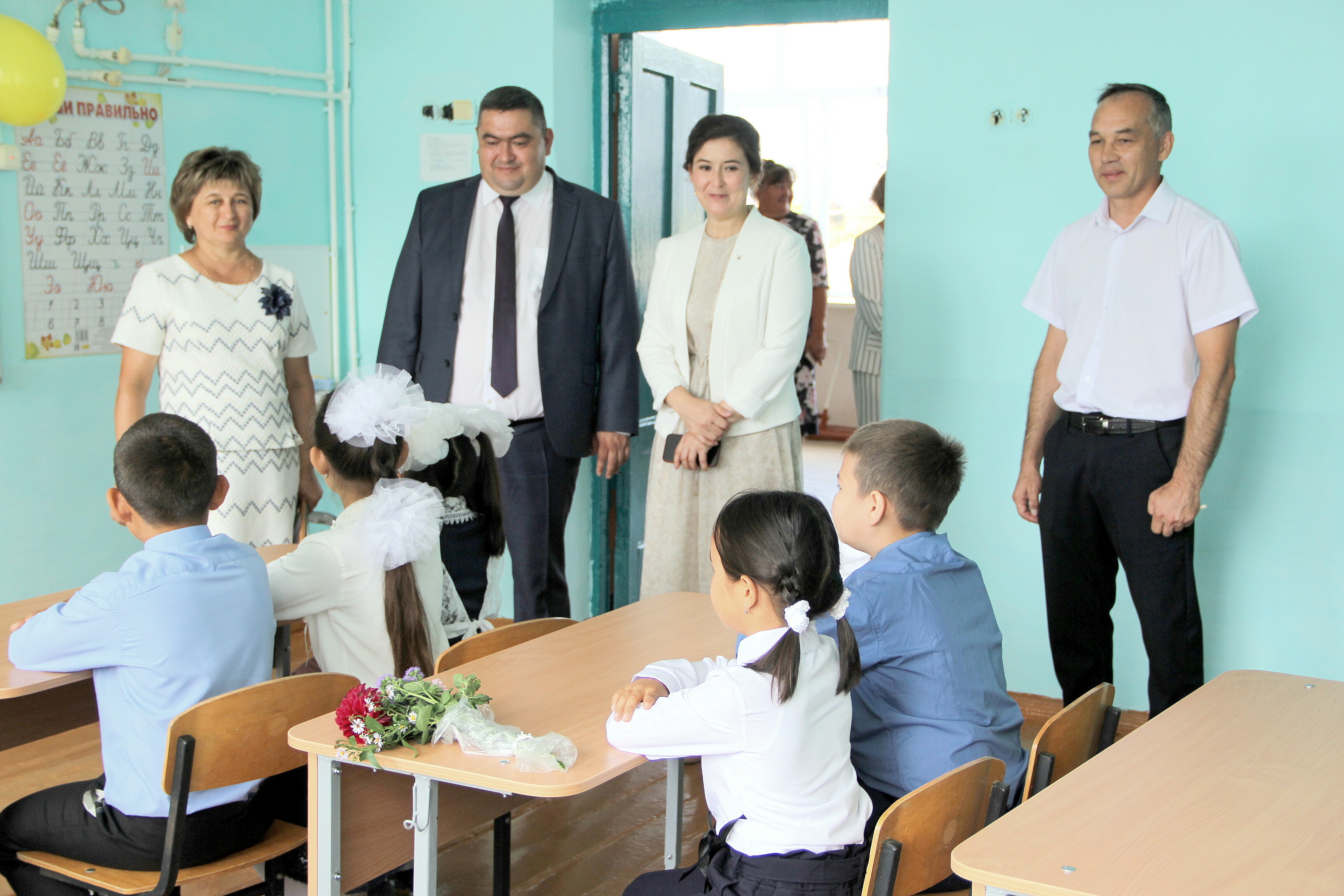 В День знаний в Кугарчинском  районе открыли мемориальную доску