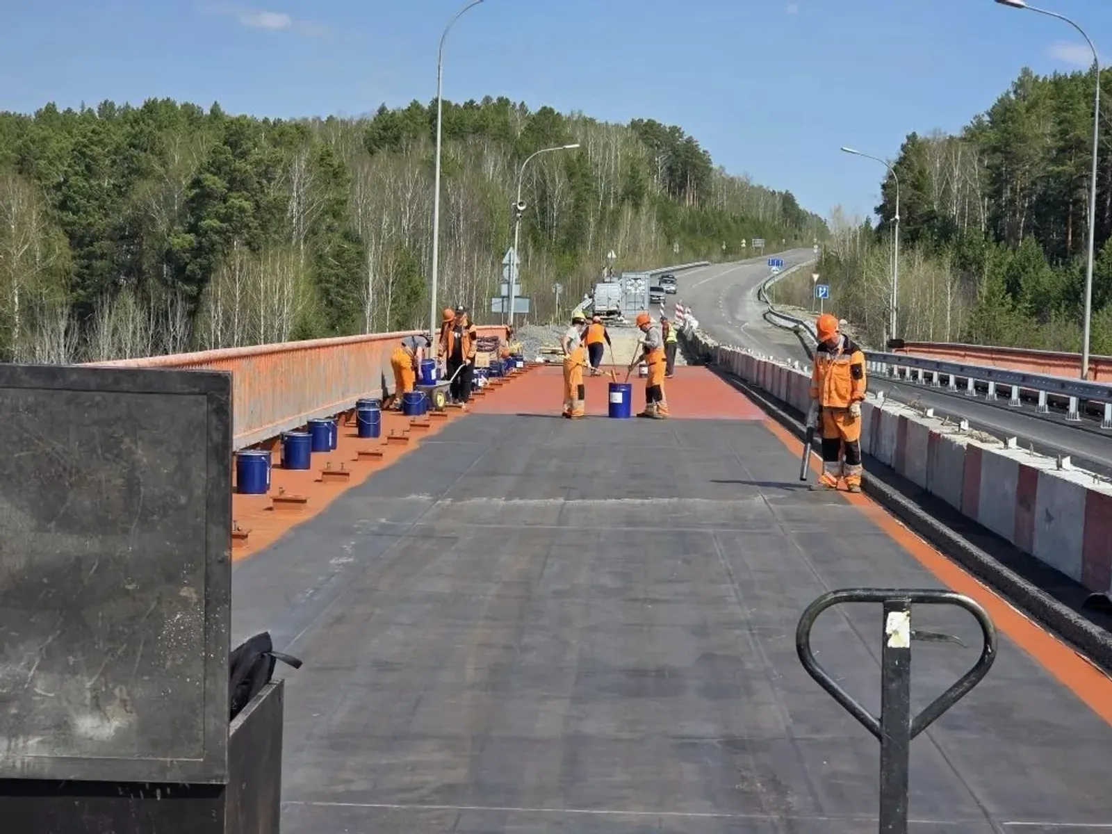 Готовность моста через реку Ай в Башкирии достигла почти 40%